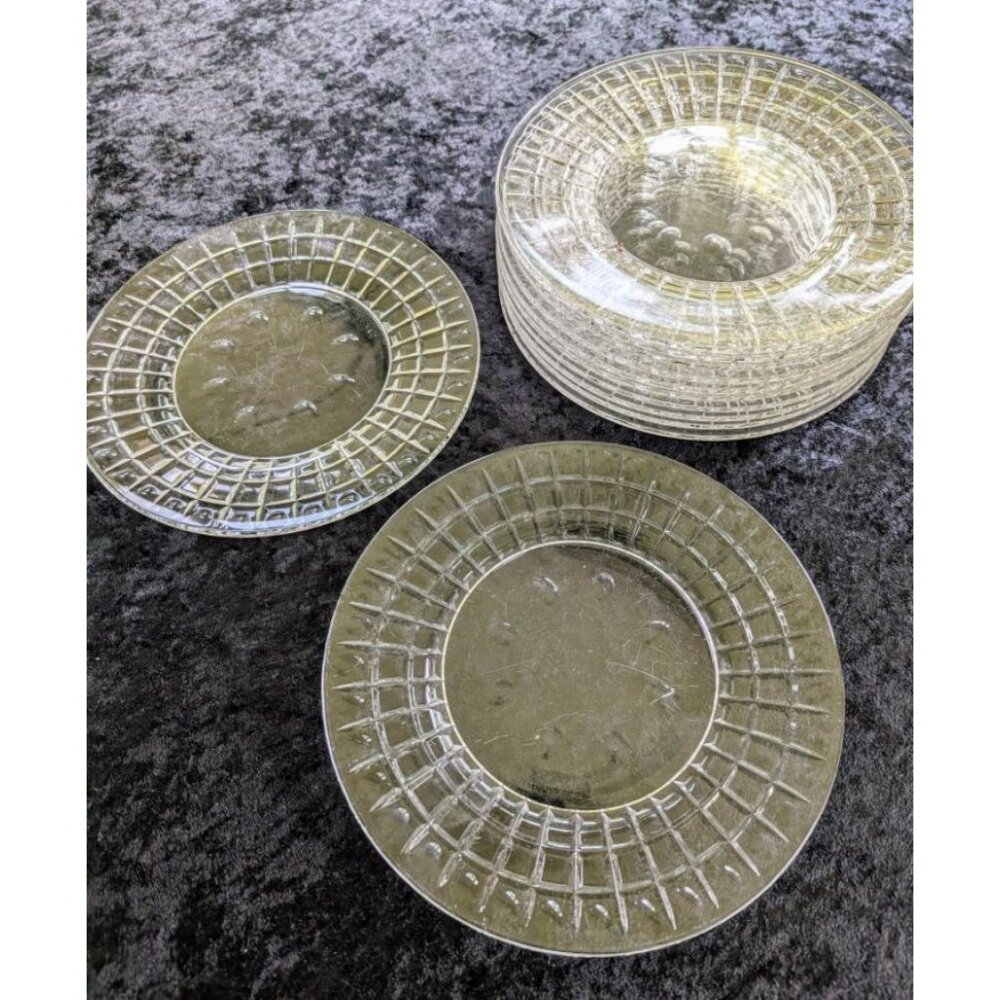 12 Vintage Heisey 9" Victorian Glass Plates